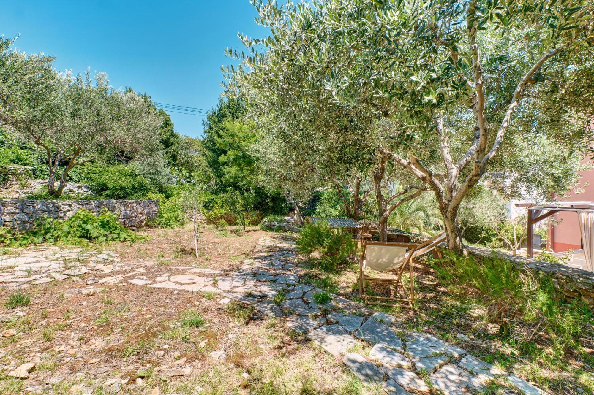 Providenca Accommodation Mali Losinj Exterior photo